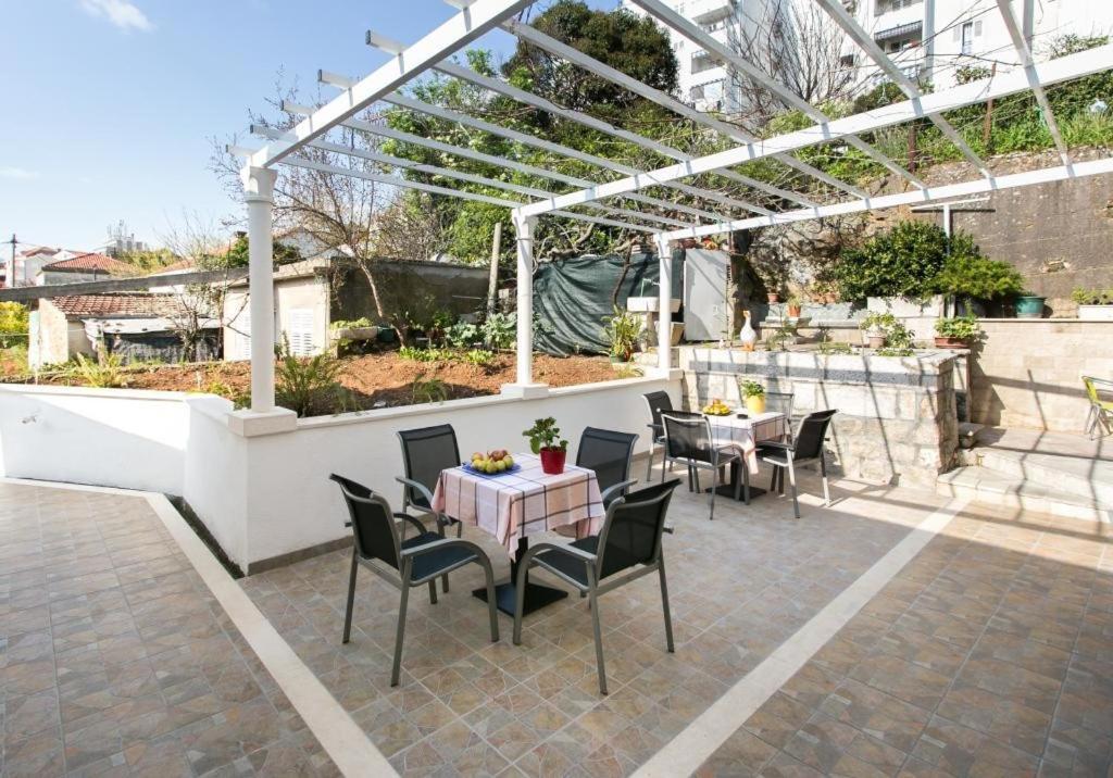 Kusalo Guesthouse Ντουμπρόβνικ Δωμάτιο φωτογραφία